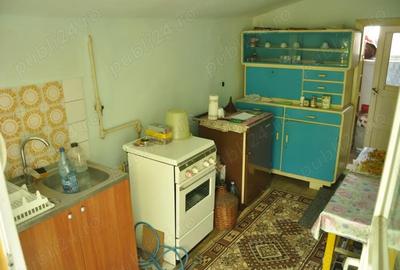 Casă cu 4 camere cu Teren 529 Mp în Central - 4
