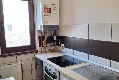 Garsonieră decomandată în Complex Studențesc