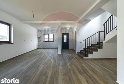 Casă cu 4 camere cu Teren 397 Mp în Hărmanului - 14