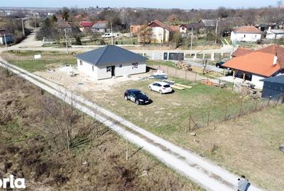 Casă cu 3 camere cu Teren 938 Mp în Viile Satu Mare