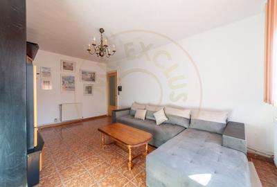 Apartament de 3 camere Campulung zona Visoi - 2