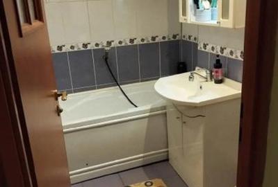 Apartament cu 3 camere decomandat în Central - 1