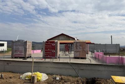 Casă cu 3 camere în Exterior Vest - 2