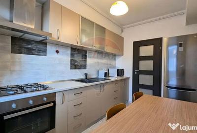 Apartament cu 2 camere decomandat în Sălaj - 7