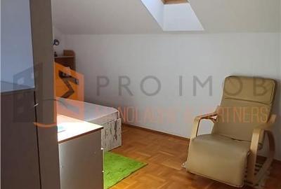 Garsonieră decomandată în Central - 1