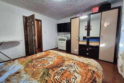 Apartament cu 3 camere decomandat în Brătianu - 9