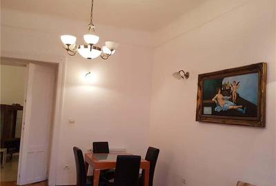 Apartament cu 2 camere decomandat în Central - 2
