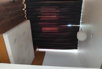 Apartament cu 3 camere decomandat în Micro 6 - 2