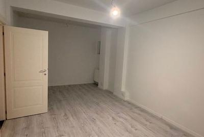 Apartament cu 2 camere în Podu Roș - 3