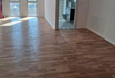 Apartament cu 3 camere în Micălaca - 4