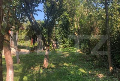 Casă cu 5 camere cu Canalizare în Central - 3