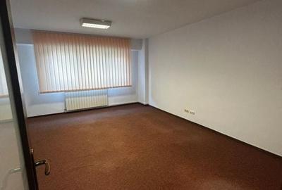 Apartament cu 4 camere în Republicii - 5