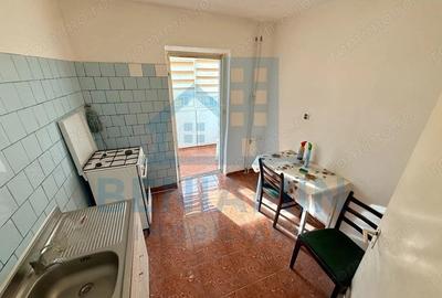 2 decomandate - etaj 3 - 1980 - Craiovita Noua - Fortuna. - 5