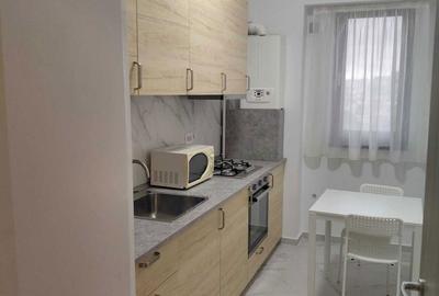 Apartament cu 2 camere decomandat în Păcii