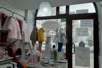 Spațiu comercial, de 40 mp, în Central - 5