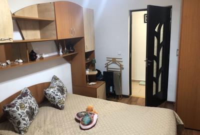 Apartament cu 3 camere decomandat în Soarelui - 6