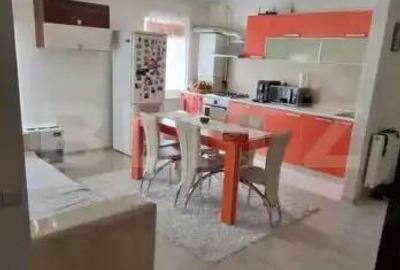 Apartament 3 camere, etaj 1, zona Muzeul Apei