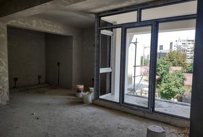 Apartament cu 3 camere semidecomandat în Moșilor - 10