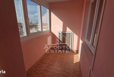 Apartament cu 4 camere, mobilat în Circumvalațiunii - 1