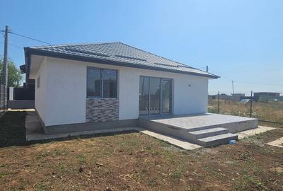 Casa parter 4 camere - La intrare in Com.Berceni - 5