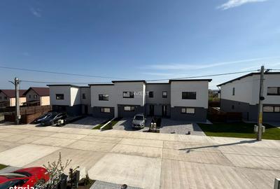 Casă cu 5 camere cu Teren 250 Mp în Valea Lupului