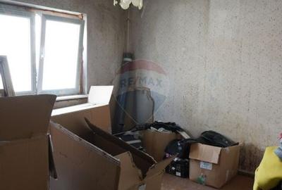 Apartament cu 2 camere de vanzare, strada Bogdan Voda - 10