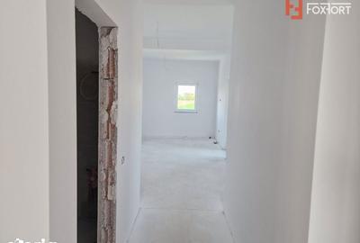 Apartament cu 3 camere în Remetea Mare - 3