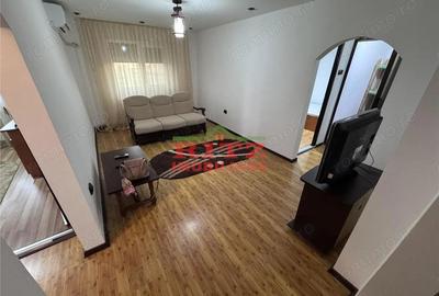 Apartament cu 4 camere decomandat în Tineretului - 3