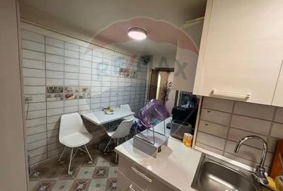 Apartament cu 4 camere decomandat în Central - 7