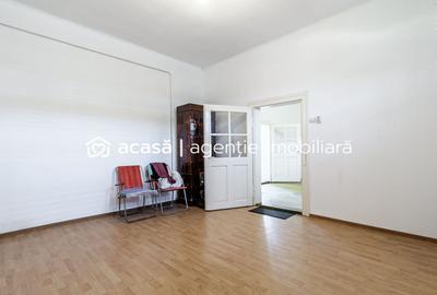 Casă individuală cu 14 camere cu Canalizare în Micălaca - 4