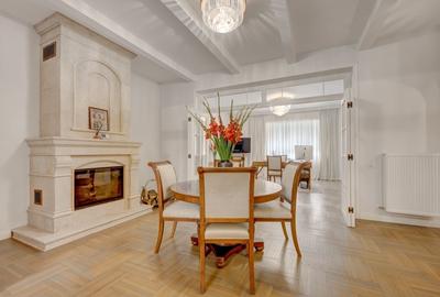 CAROL - EPISCOP CHESARIE, APARTAMENT 250 MP TOTAL, CURTE 250 MP! - 2