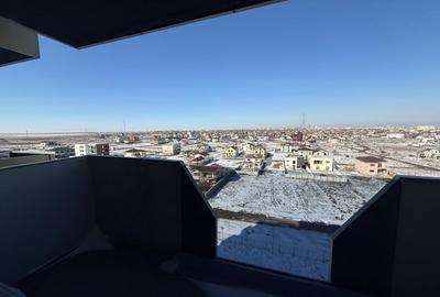 Apartament cu 3 camere semidecomandat în Km 5 - 23