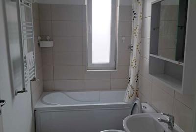 Apartament cu 2 camere decomandat în Central - 4