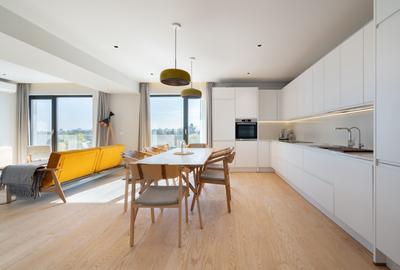 Penthouse cu vedere la lac în Parc du Lac La Gloire,parcare inclusă,terasă 50mp - 3