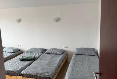 Casă cu Teren 800 Mp în 1 Decembrie - 3