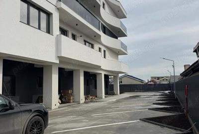 Apartament cu 2 camere decomandat în Palazu Mare - 4