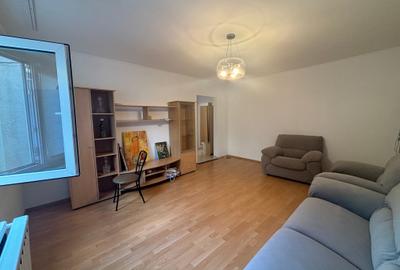 Inchiriere apartament de 3 camere - 5