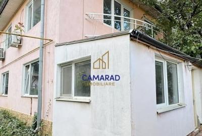 Vila de vanzare cu 4 camere - Metrou Grivita - 1