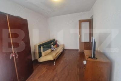 Apartament cu 3 camere decomandat în Astra - 9