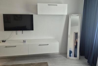 Apartament cu 3 camere semidecomandat în Tomis Nord - 2
