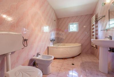 Vila de vanzare Snagov | Piscina, Livada, 8 camere | 3077 mp teren - 32