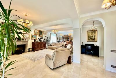 Vila superba cu vedere la lac - posibilitate alipire teren cu iesire la lac - 19