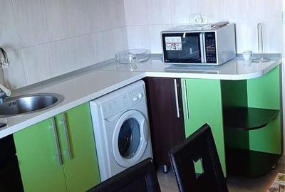 Apartament cu 2 camere decomandat în Central - 1