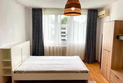 Inchiriez garsoniera in zona Bl Brancoveanu, str Rezonantei - 9