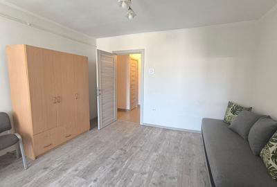 Garsonieră decomandată în Grigorescu - 2