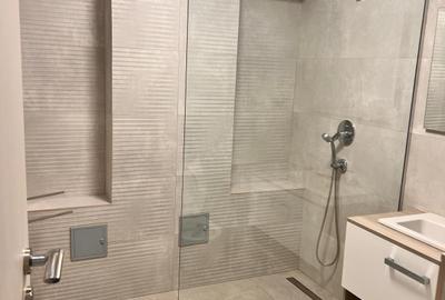 Apartament cu 3 camere decomandat în Decebal - 16