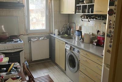 Apartament cu 2 camere semidecomandat în Astra