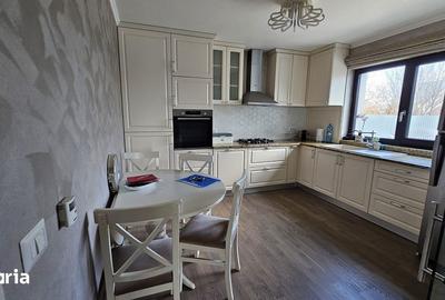 Casă cu 3 camere cu Teren 500 Mp în Letea - 10