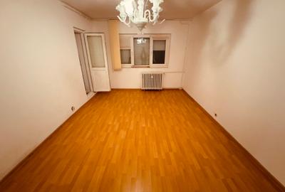 Apartament cu 3 camere decomandat în Sălaj - 3