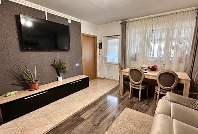 Casă individuală cu 6 camere cu Canalizare în Pipera